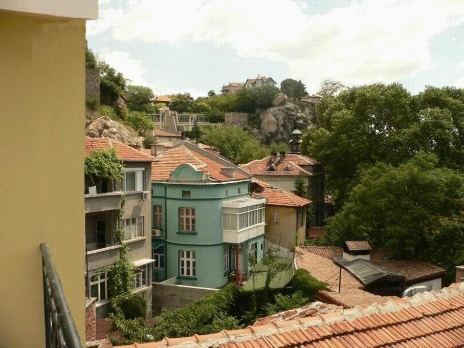 Hotel Dali Plovdiv Bagian luar foto